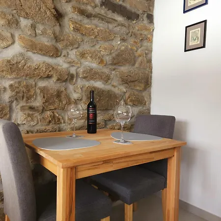 Apartma Lavanda Vremski Britof Buitenkant foto