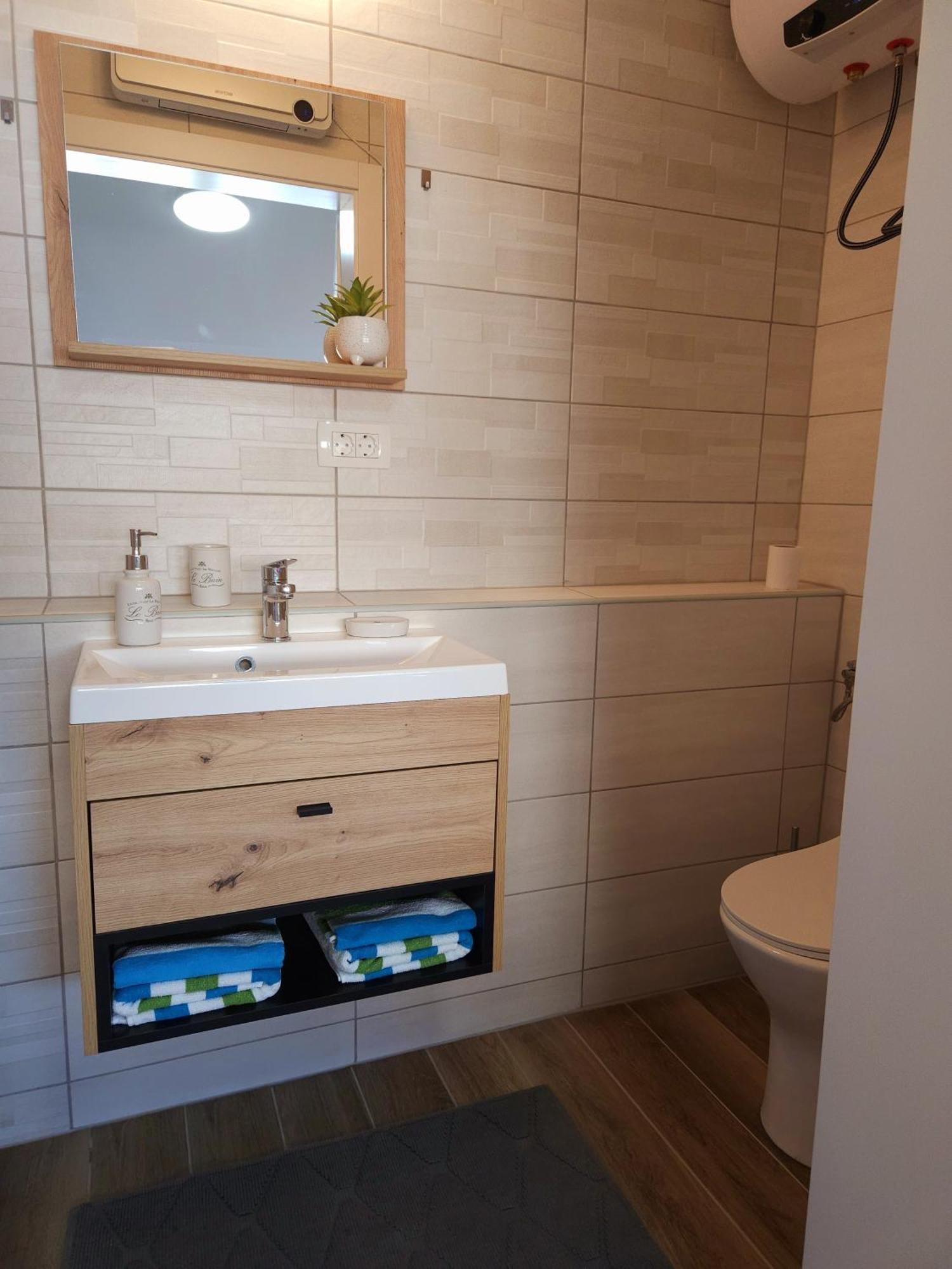 Apartma Lavanda * Vremski Britof